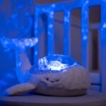 glowne-projektor-z-pozytywka-wieloryb-bialy-eco-cloud-b
