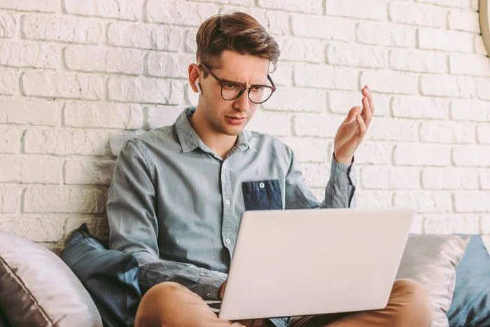 Zakupy online z przedpłatą – Jak pokonać strach i cieszyć się bezpiecznymi transakcjami?